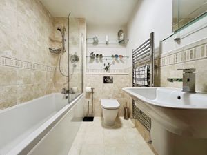 Photo 1- click for photo gallery